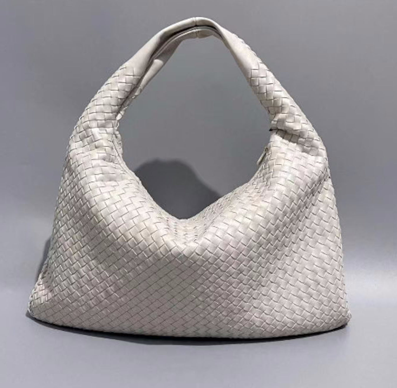 Lamb leather Handmade Woven Hobo B ag