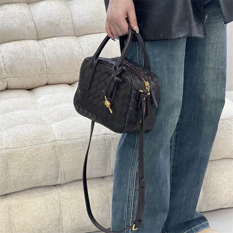 Small intrecciato leather shoulder bag