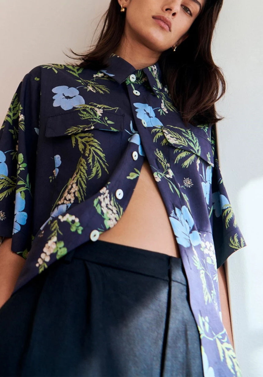Nonothing | Luxurious silk shirt in blue floral print