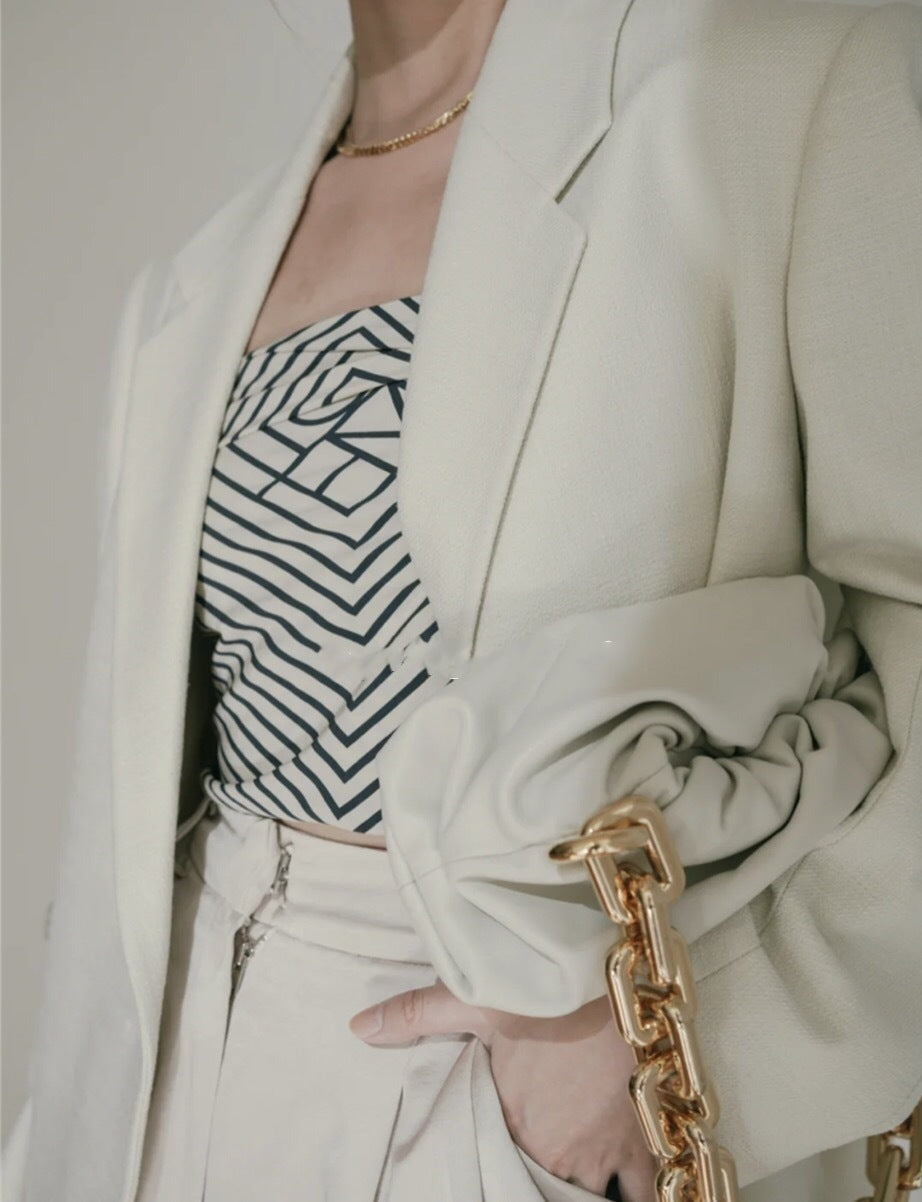 High quality cotton blended off white or black long sleeve blazer