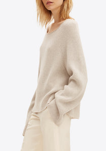 End of winter sale : 100% wook beige sweater